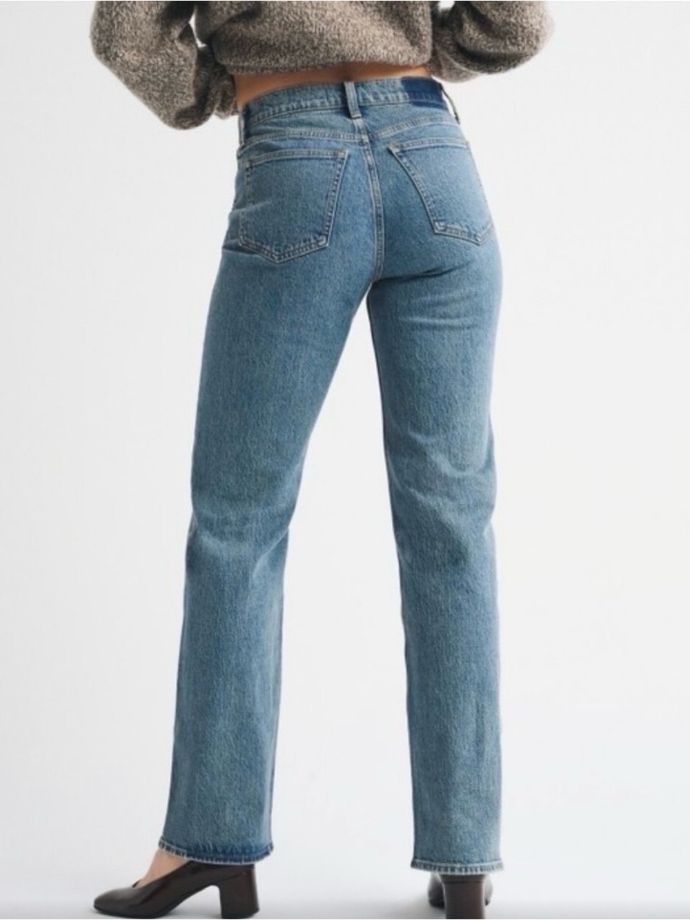 Abercrombie & Fitch The 90s High-Rise Relaxed Jeans